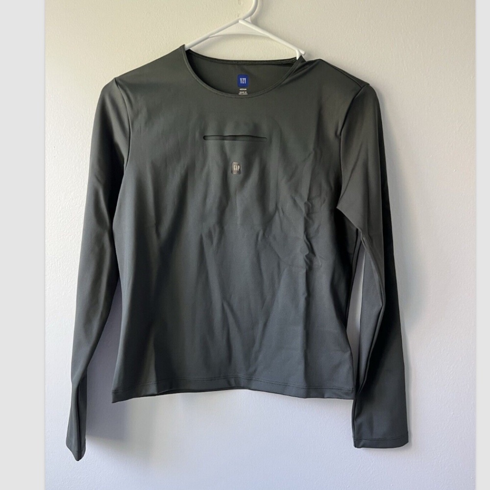 YZY Yeezy Gap Women’s Second Skin Long Sleeve Grey Size Medium New - Picture 2 of 6